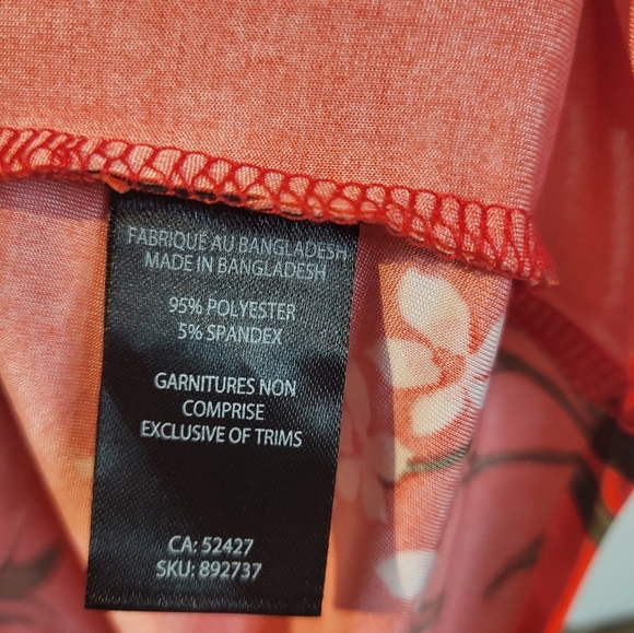 Floral Sleeveless Top - Red - Picture 4 of 5